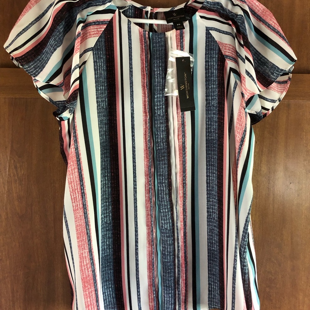 Worthington Black and White Flutter Sleeve Blouse